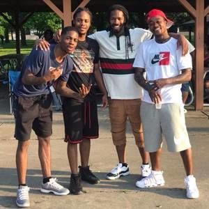 Meet your Posher, Adonis